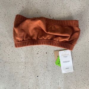 NWT Fabletics Jaelyn Bandeau